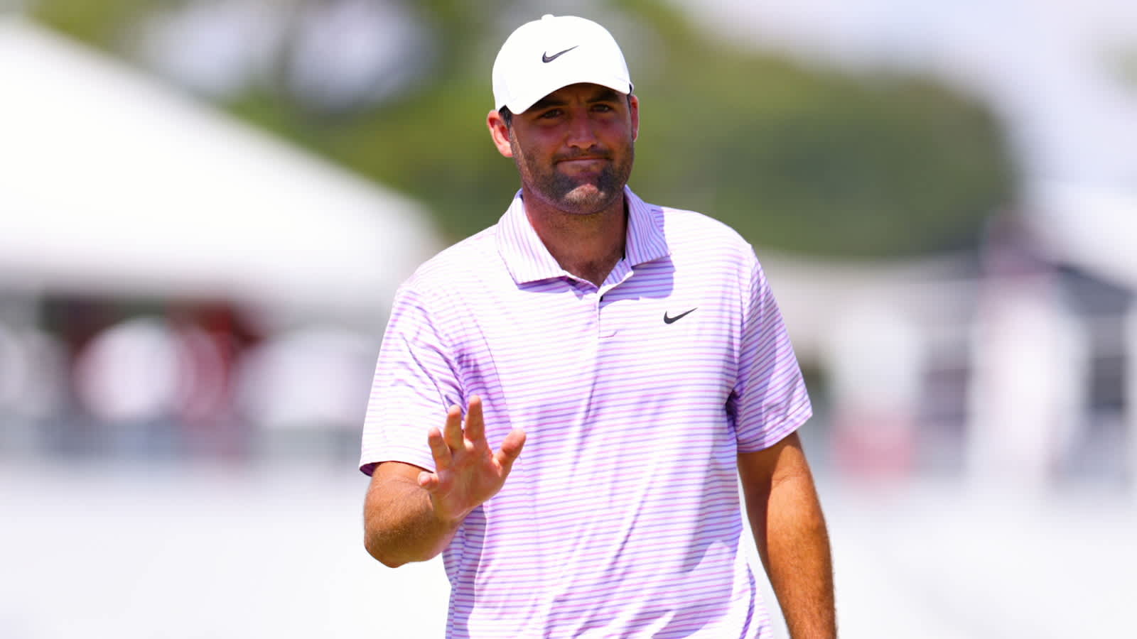 Scottie Scheffler extends lead with opening 65 at TOUR Championship