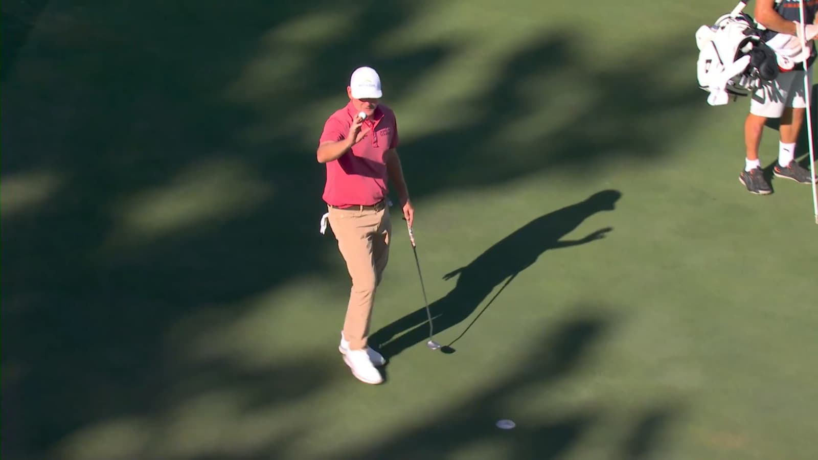 Brandt Snedeker's excellent bunker shot leads to birdie at Procore