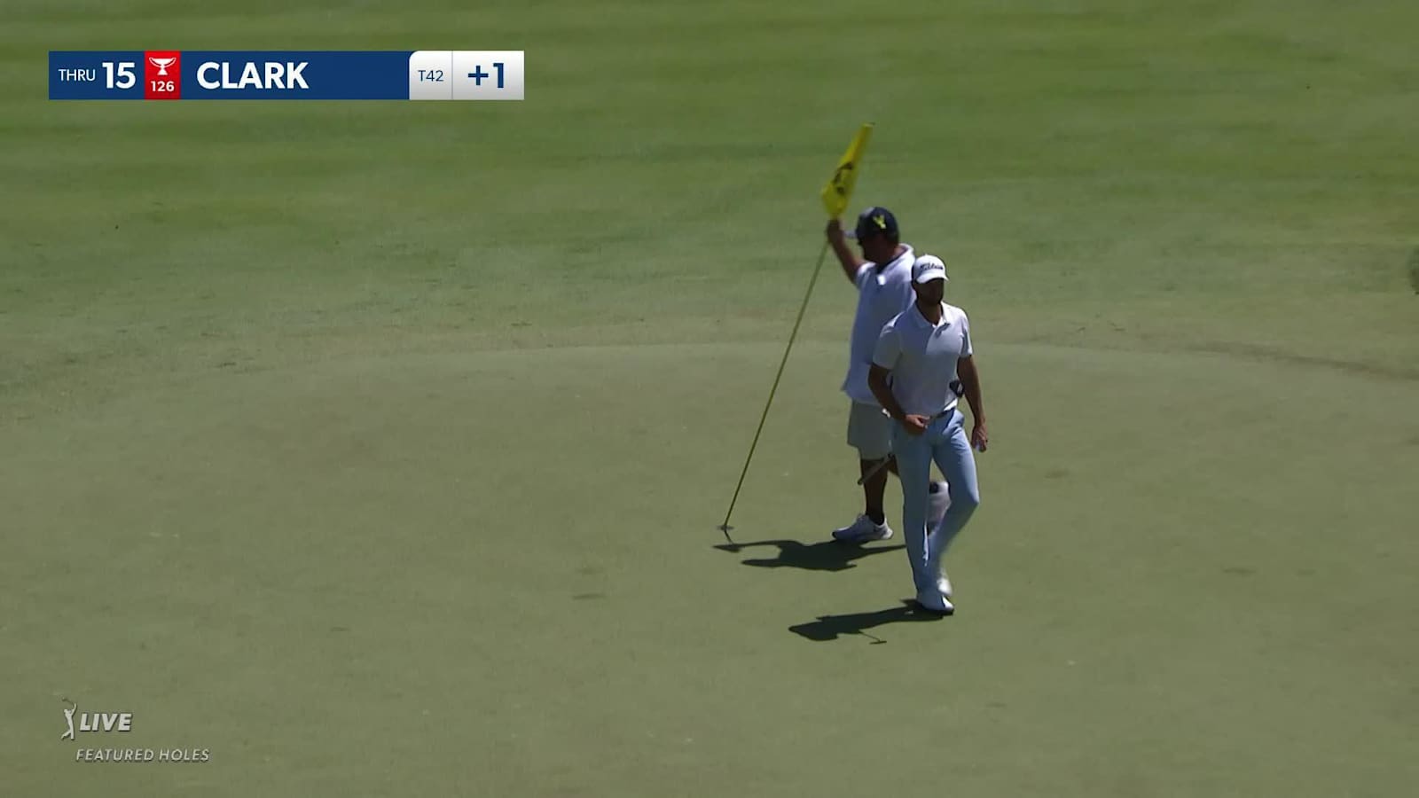 Wyndham Clark makes birdie on No. 15 at the Memorial