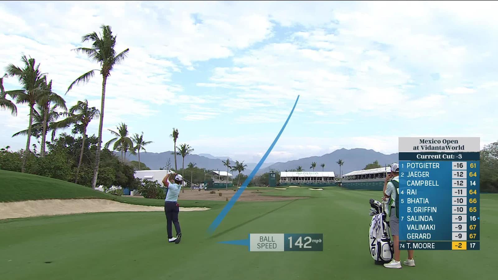 Taylor Moore gets home in two to set up birdie at Mexico Open