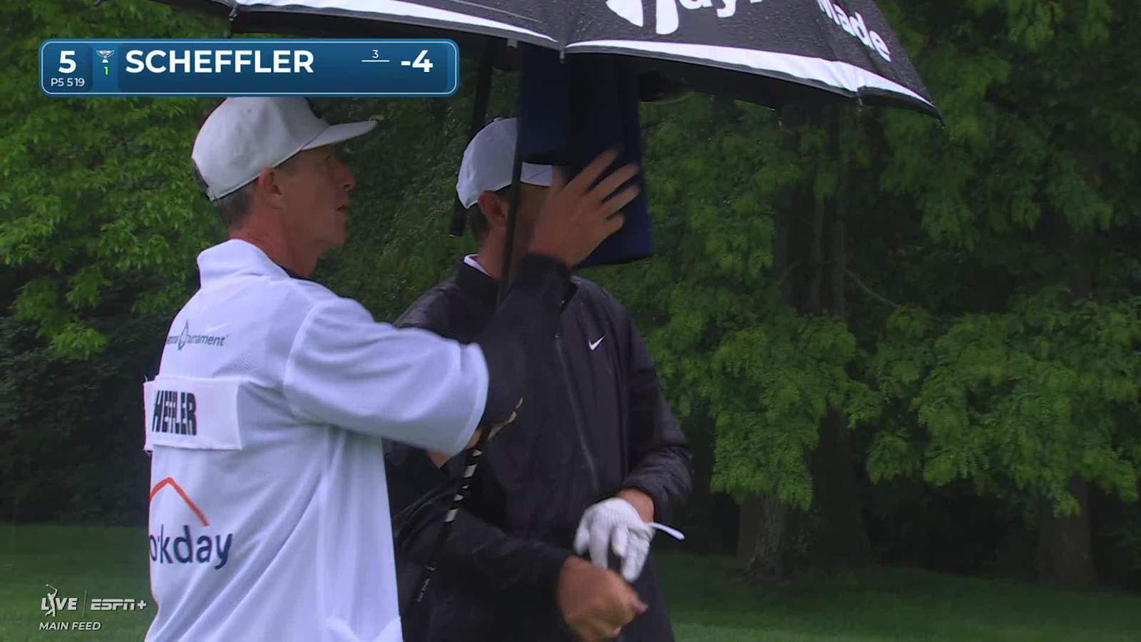 Scottie Scheffler makes birdie on No. 5 at the Memorial