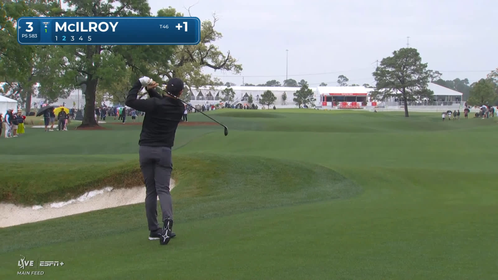 Rory McIlroy reaches in two to set up birdie at Houston Open
