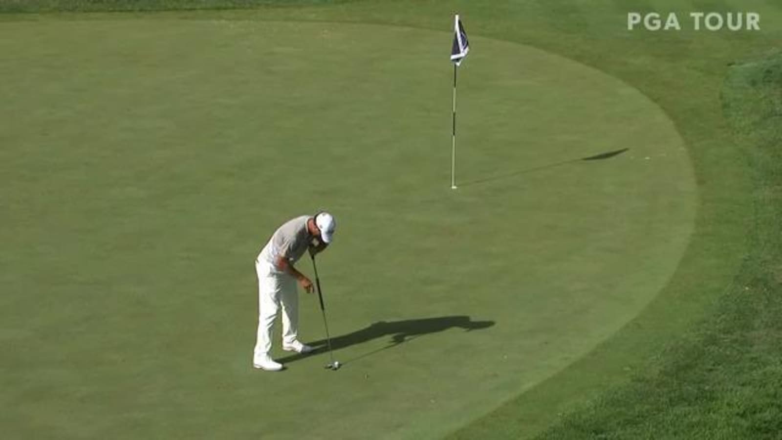 Adam Scott birdies No. 15 in Round 3 at BMW Championship