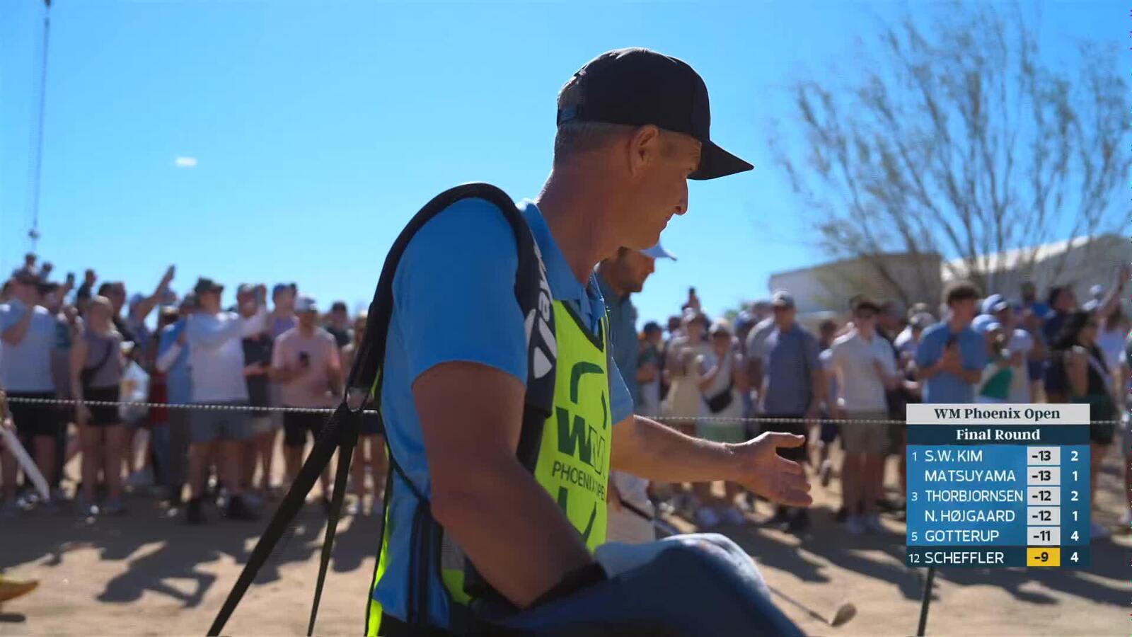 Scottie Scheffler hits 133-yard approach to 15 feet, sets up birdie on No. 5 at WM Phoenix Open