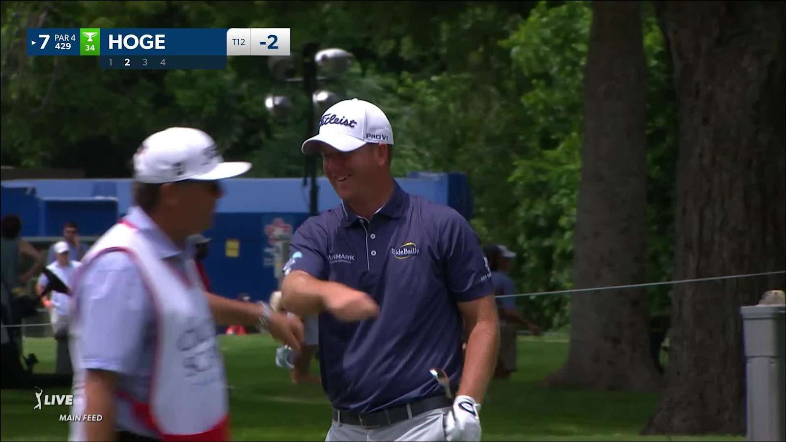 Tom Hoge holes out for eagle at Charles Schwab