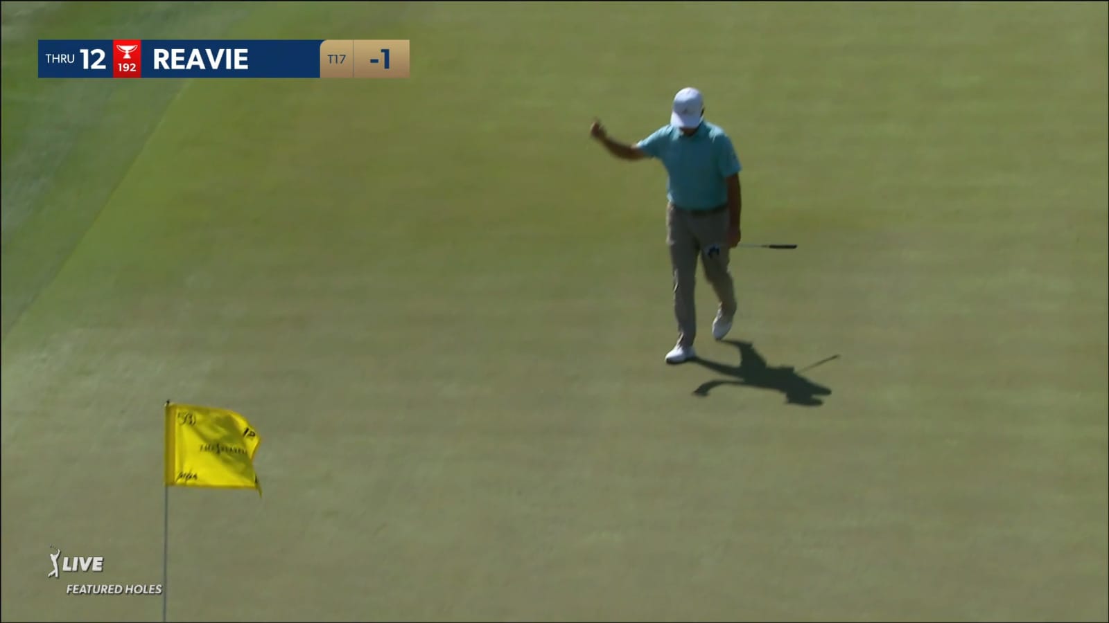 Chez Reavie drains a 40-foot birdie putt at THE PLAYERS