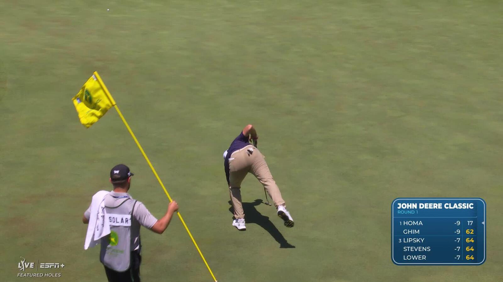 Cristobal Del Solar makes birdie on No. 14 at John Deere