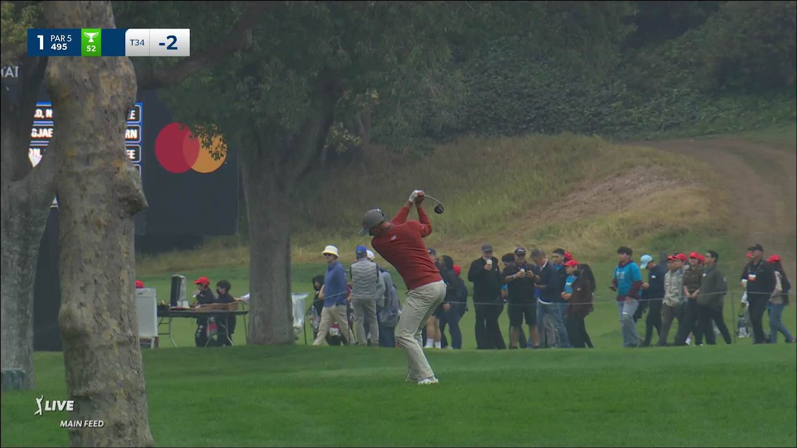 Adam Scott navigates No. 1 to set up birdie at Genesis