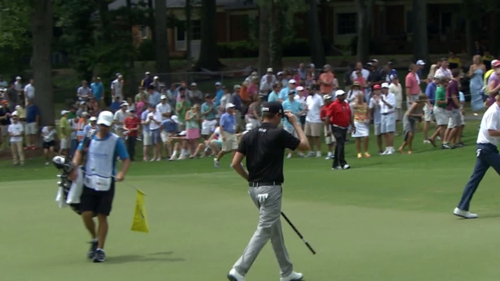 Webb Simpson’s solid bunker shot leads to birdie at Wyndham