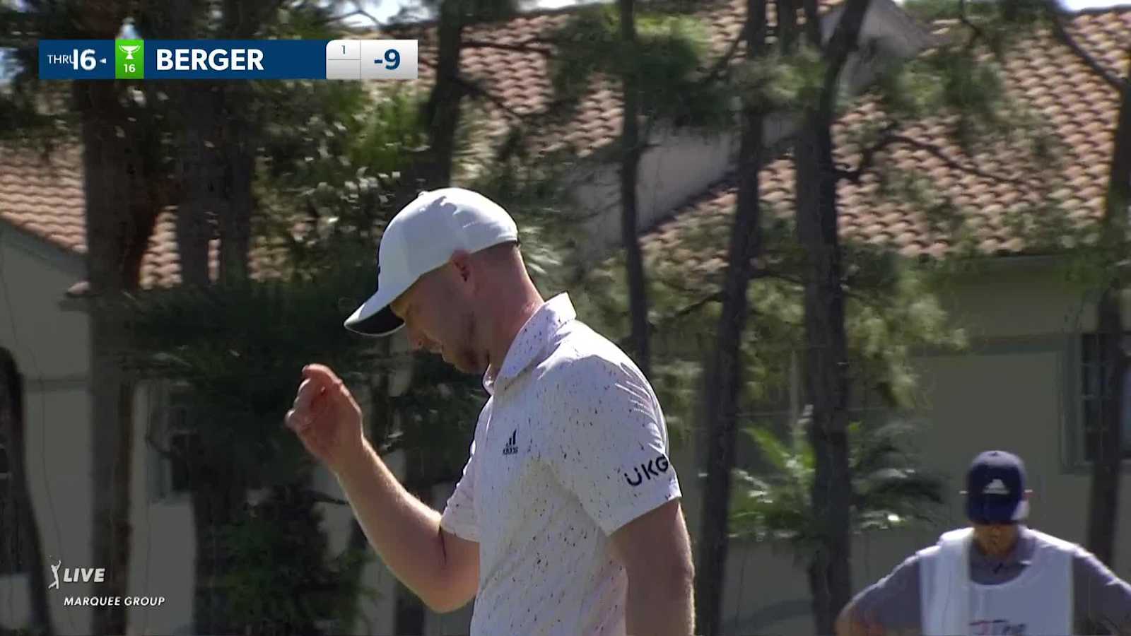 Daniel Berger holes 38-foot birdie putt at Honda