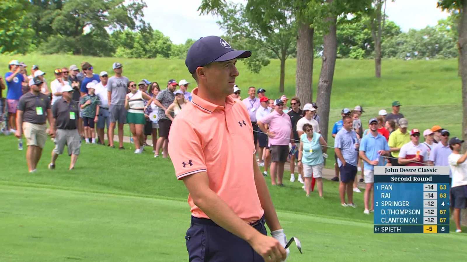 Jordan Spieth dials in approach and birdies at John Deere