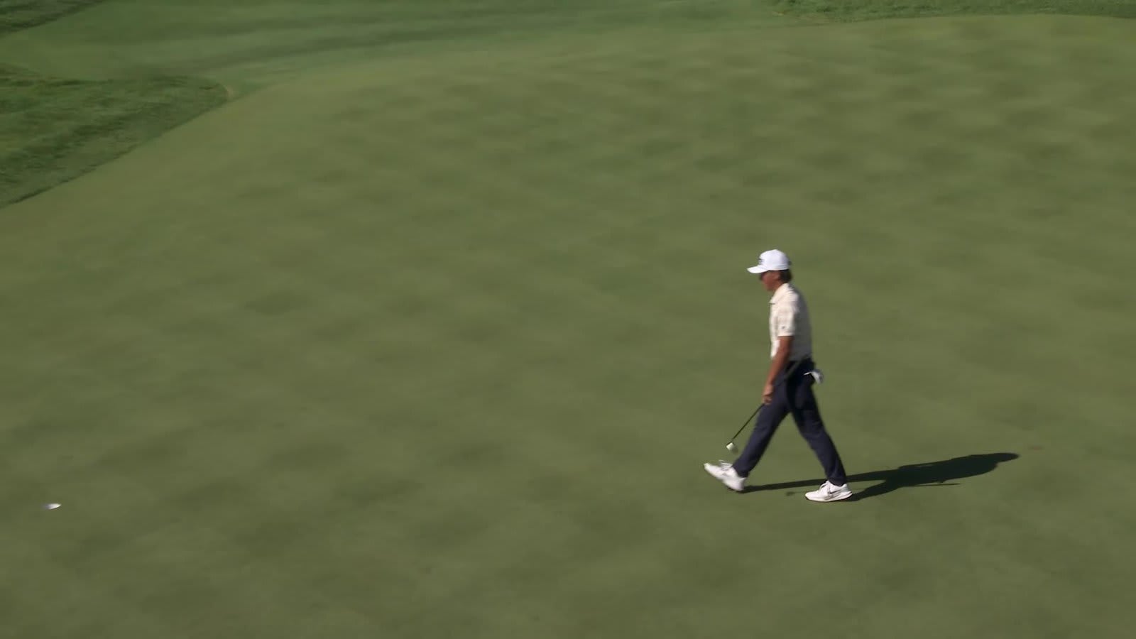 Kihei Akina sinks 23-foot birdie putt on No. 17 at Bank of Utah