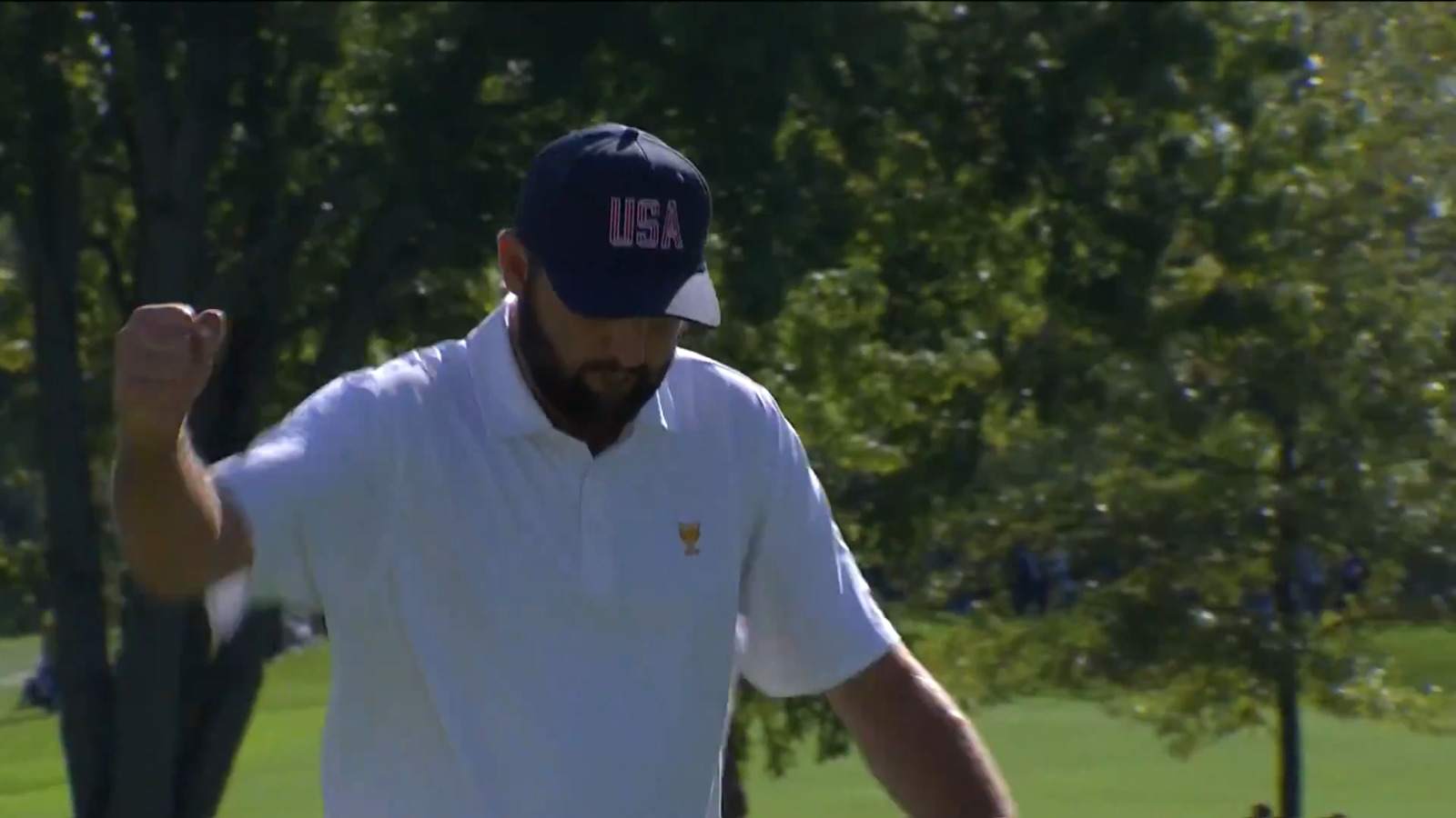 Scottie Scheffler drips in 25-foot birdie putt at Presidents Cup