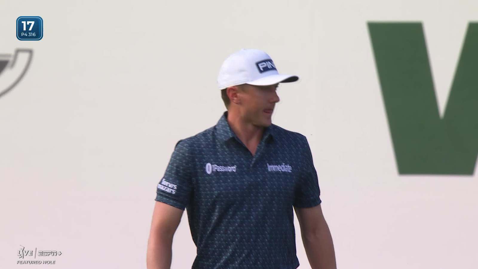 Mackenzie Hughes makes birdie on No. 17 at WM Phoenix Open