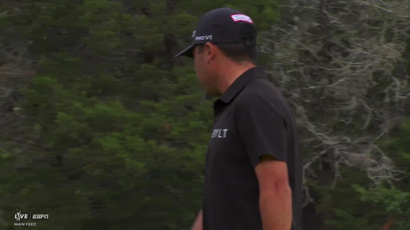 Doug Ghim drains 16-foot birdie putt on No. 10 at Valero