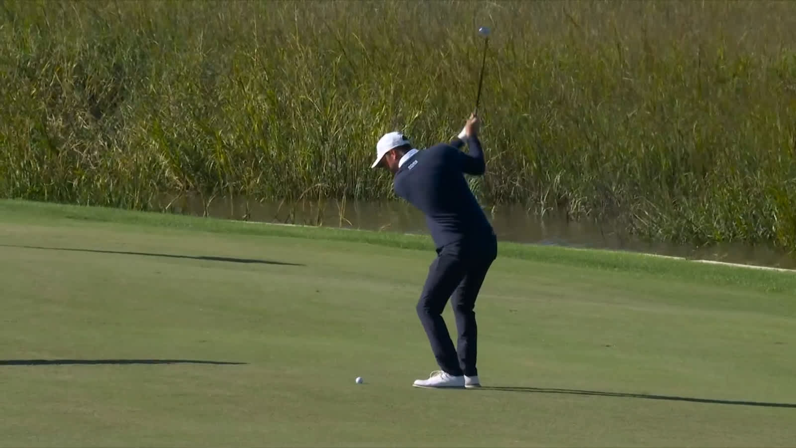 Austin Eckroat goes pin seeking to set up birdie at The RSM Classic