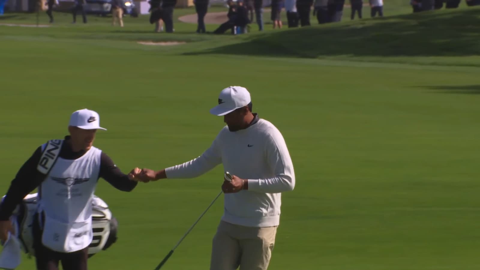 Tony Finau chips in from 93 feet to make birdie at Genesis
