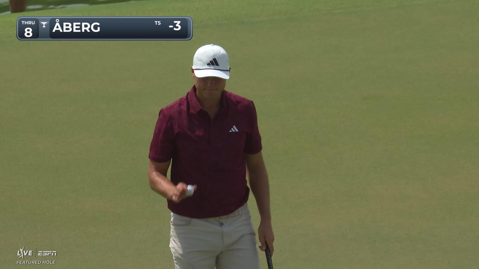 Ludvig Åberg drains 12-foot birdie putt on No. 8 at TOUR Championship