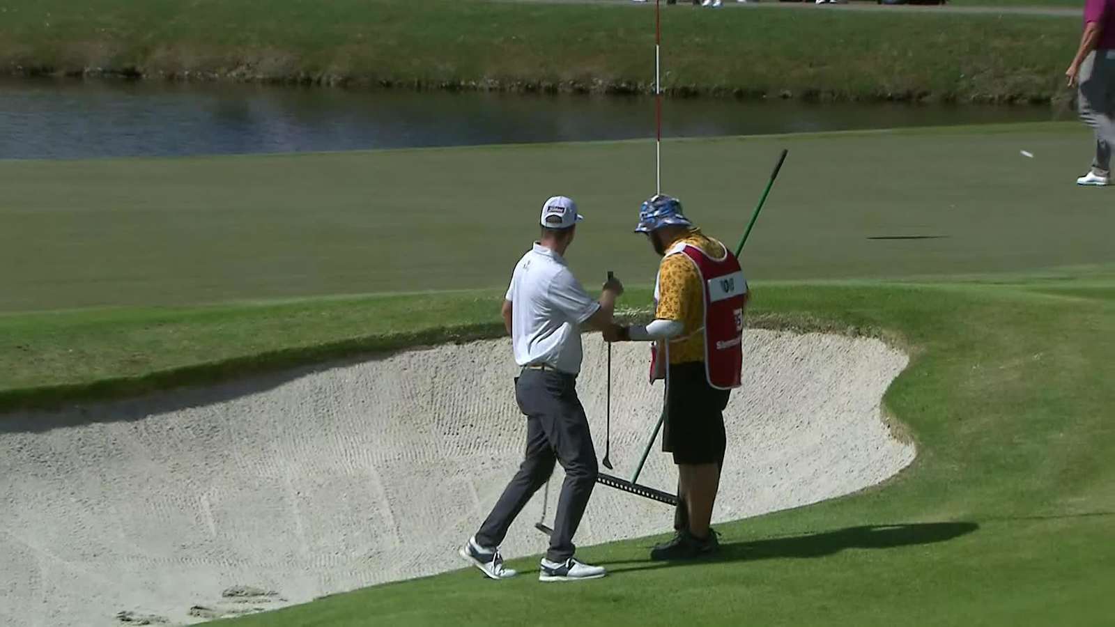 T.J. Vogel gets up-and-down for birdie at Simmons Bank Open