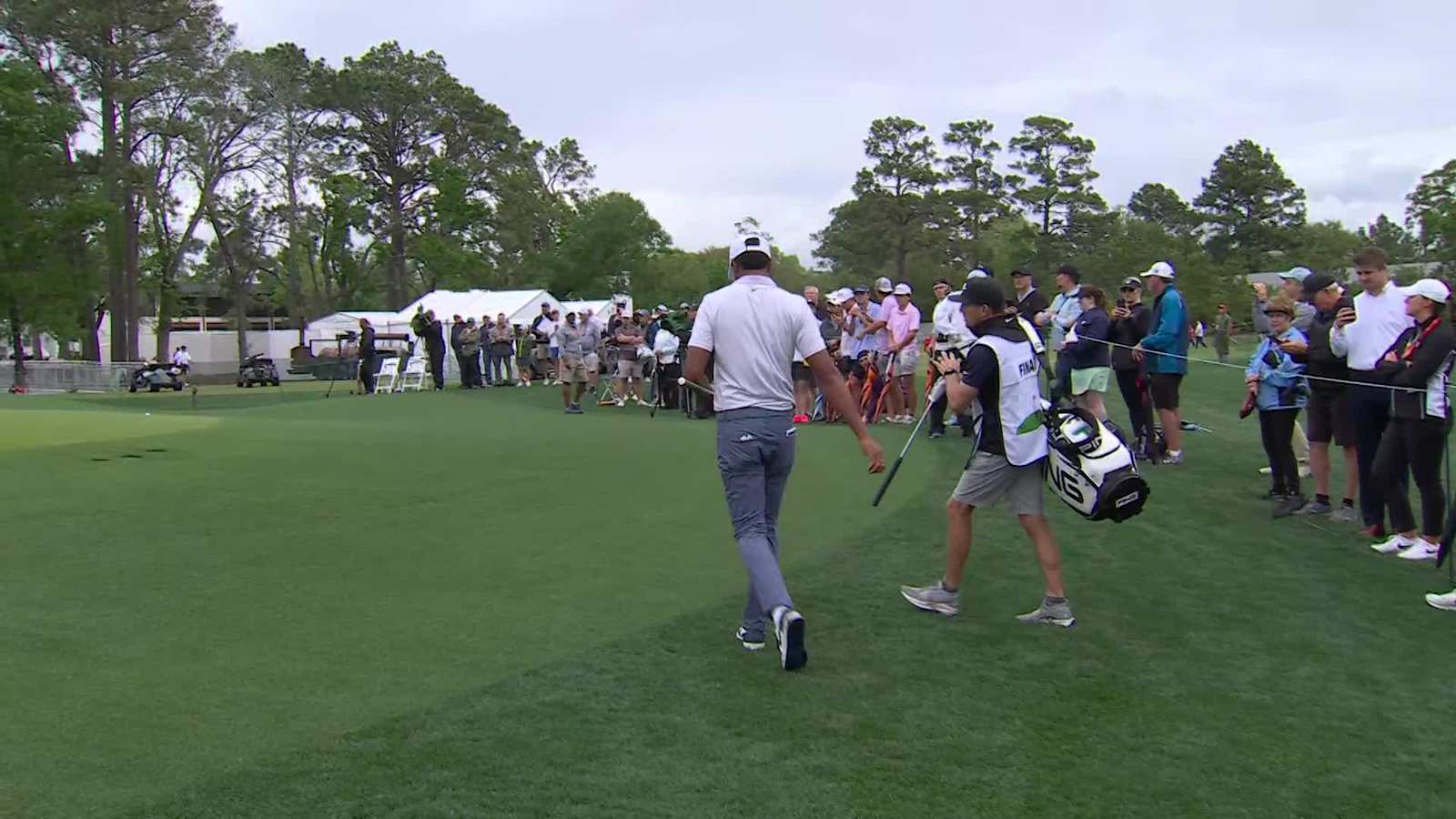Tony Finau makes birdie on No. 8 at Houston Open