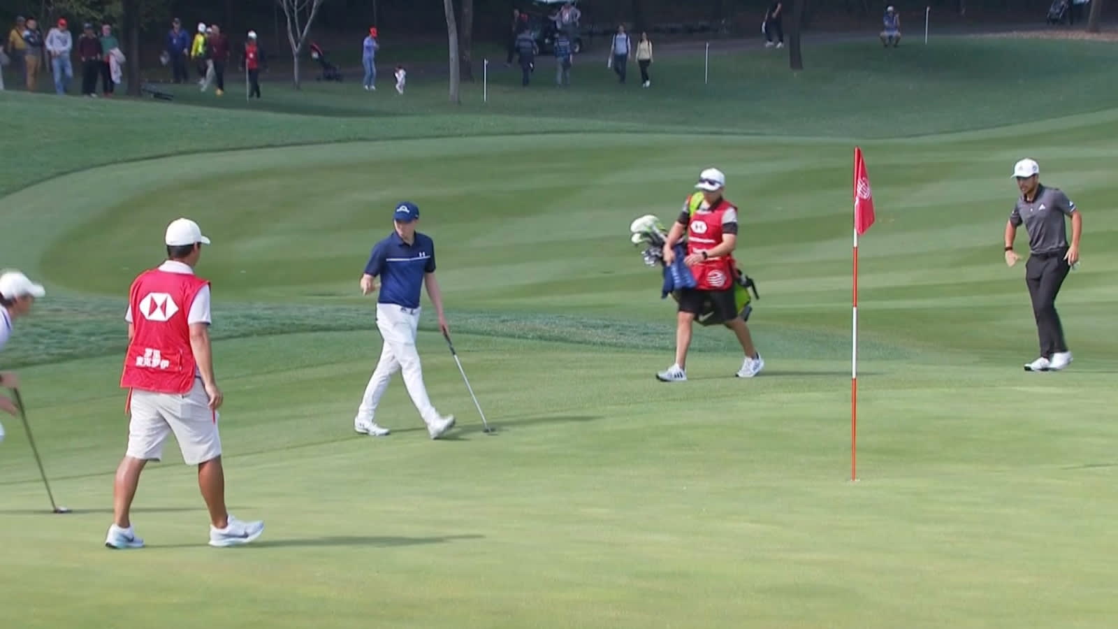 Matthew Fitzpatrick's birdie putt from the fringe at WGC-HSBC Champions 
