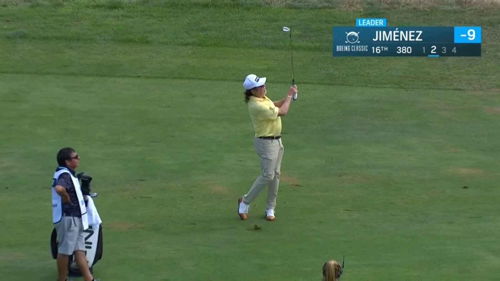 Miguel Angel Jiménez's 96-yard approach nearly goes in at Boeing Classic