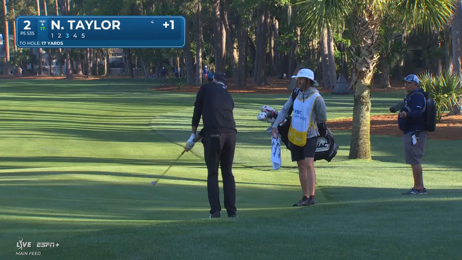 Nick Taylor's beautiful chip leads to birdie at RBC Heritage
