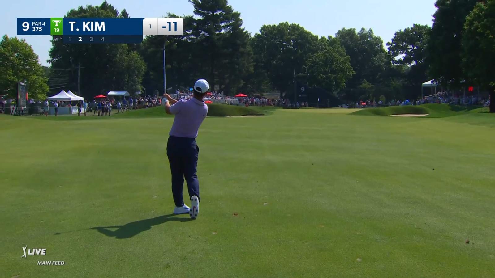 Tom Kim sticks approach to set up birdie at Travelers