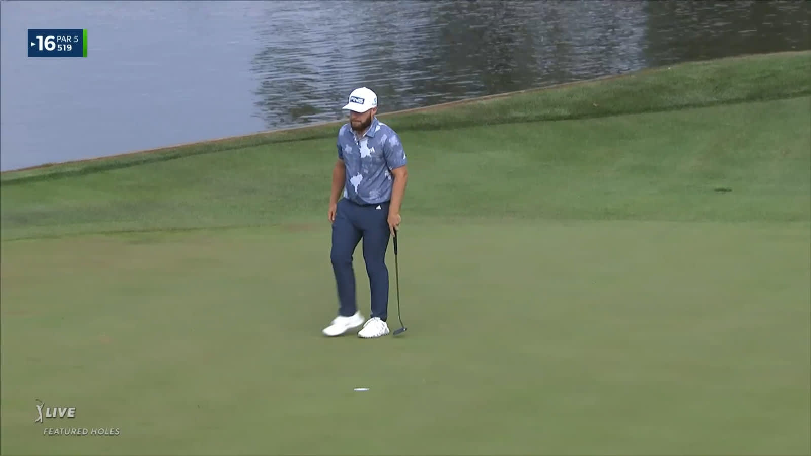 Tyrrell Hatton makes birdie putt at THE PLAYERS
