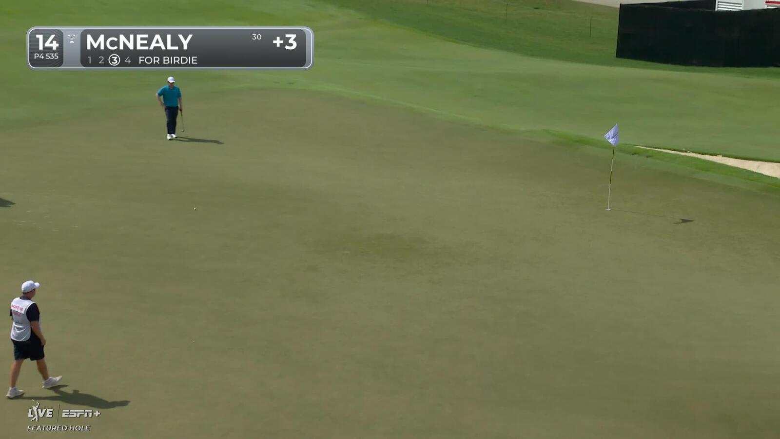 Maverick McNealy pours in 50-foot birdie putt at TOUR Championship