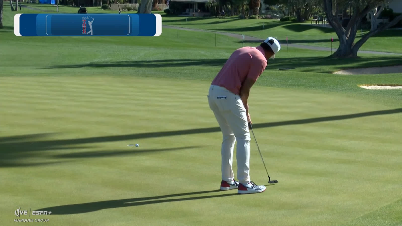Tony Finau knocks in birdie putt at The American Express
