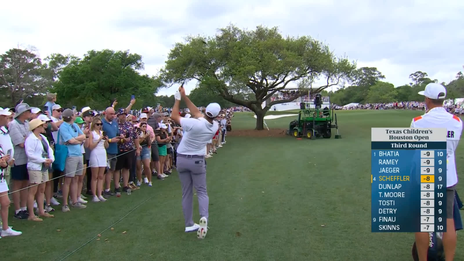 Scottie Scheffler sends it over a tree to set up birdie at Houston Open
