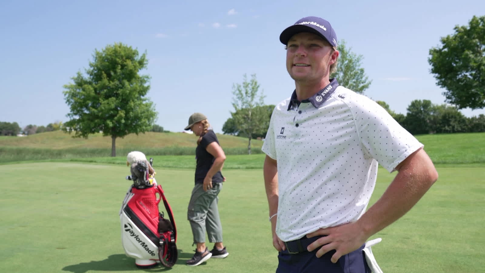 Frankie Capan III prepares for 3M Open with mom on the bag