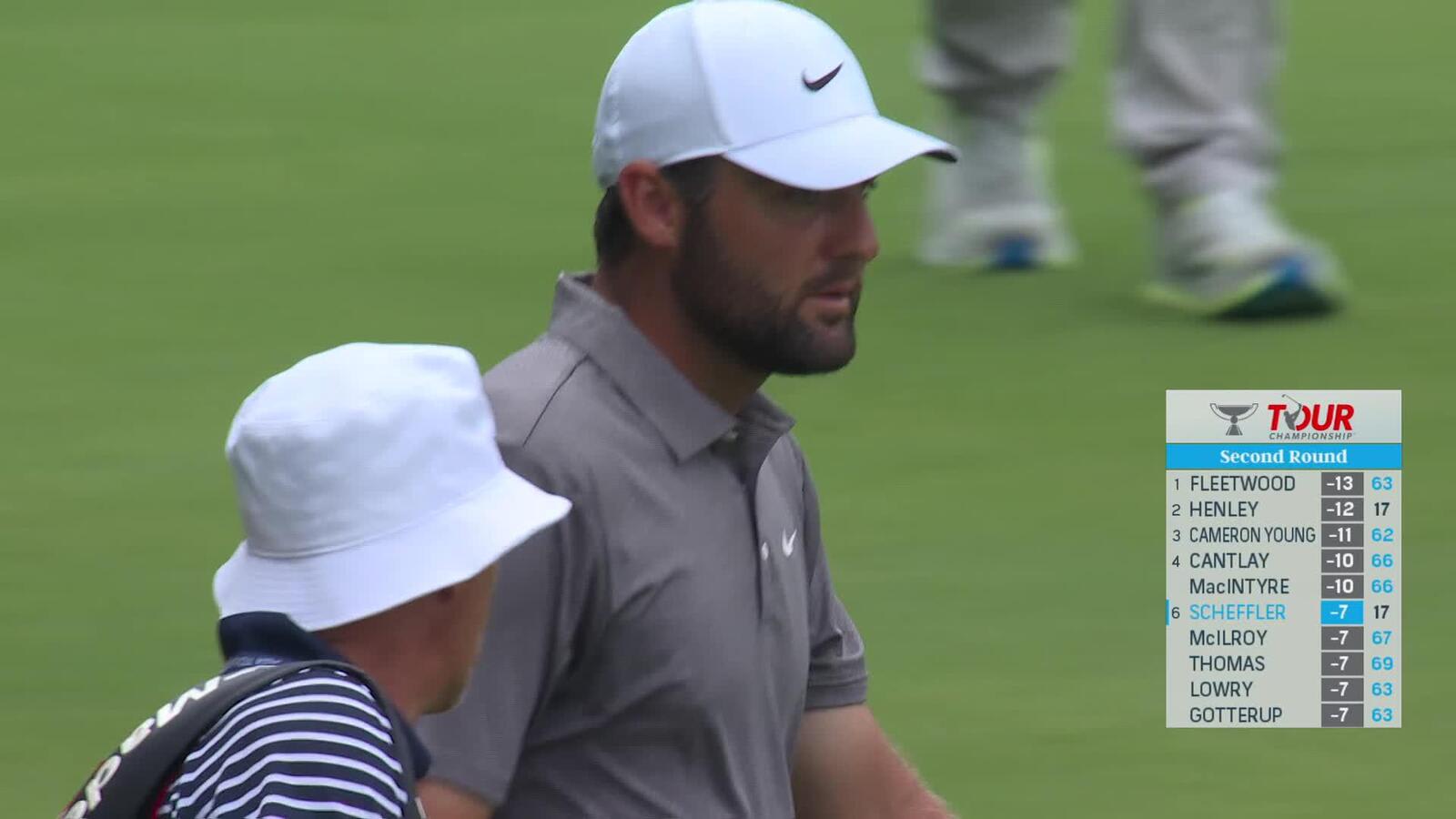 Scottie Scheffler makes birdie on No. 18 at TOUR Championship