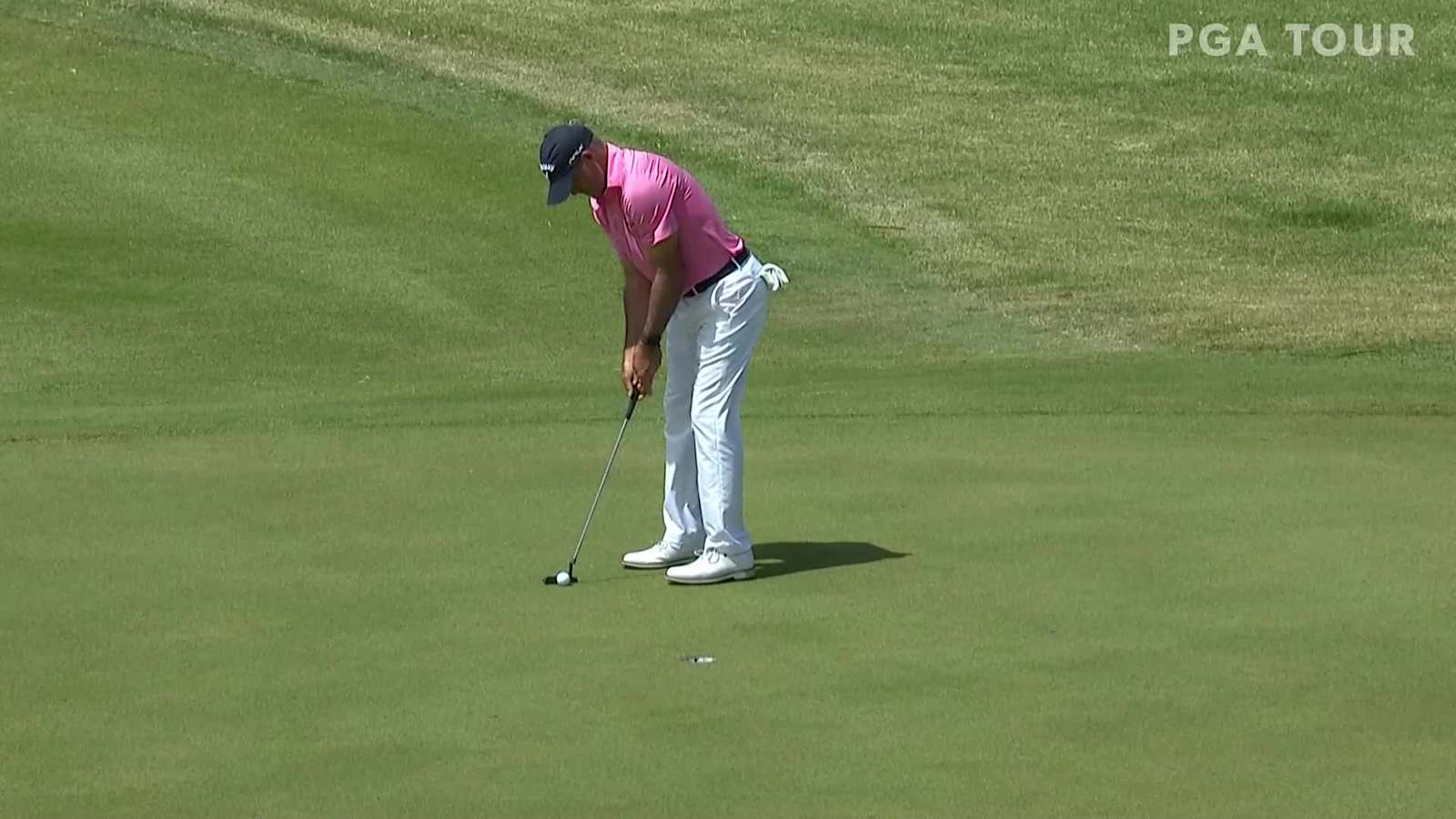 Jonathan Byrd makes short birdie putt at Puerto Rico
