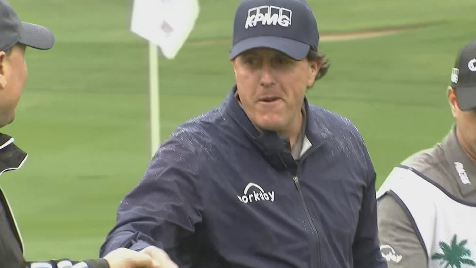 Phil Mickelson shoots 60, leads by 3 at Desert Classic