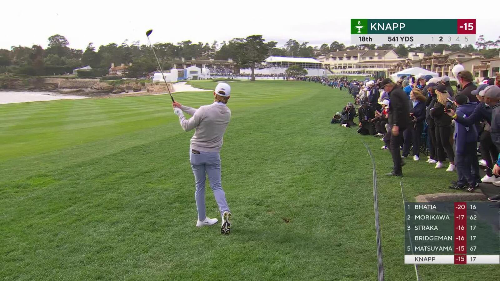 Jake Knapp sinks 12-foot eagle putt on No. 18 at AT&T Pebble Beach