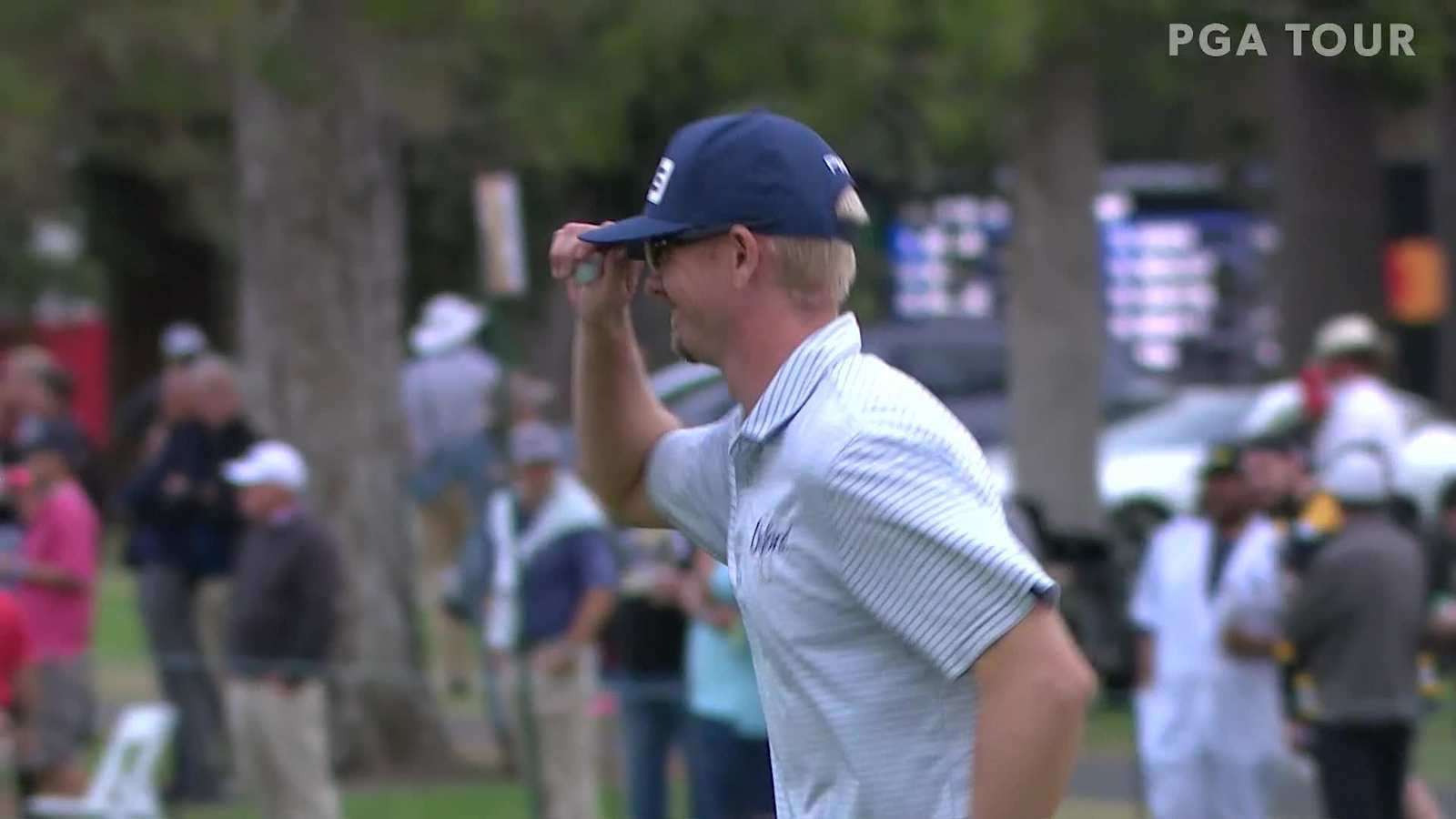 Jim Knous sinks 17-footer from off the green to make birdie at Fortinet Championship