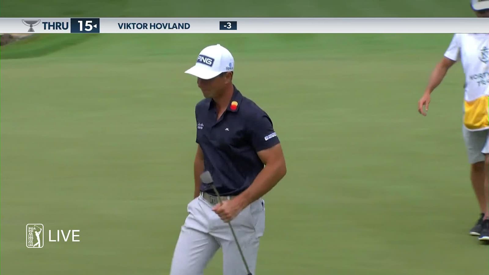 Viktor Hovland's soft chip yields birdie at THE NORTHERN TRUST