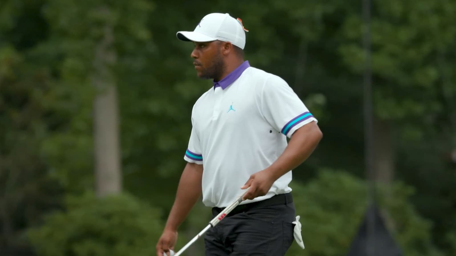 Harold Varner III sinks birdie putt at Wyndham