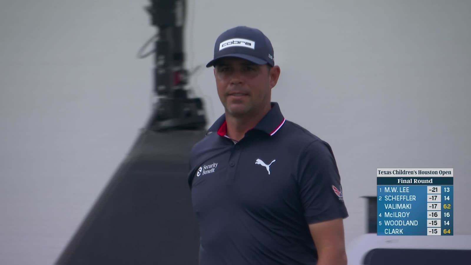 Gary Woodland's hole-high draw sets up birdie at Houston Open