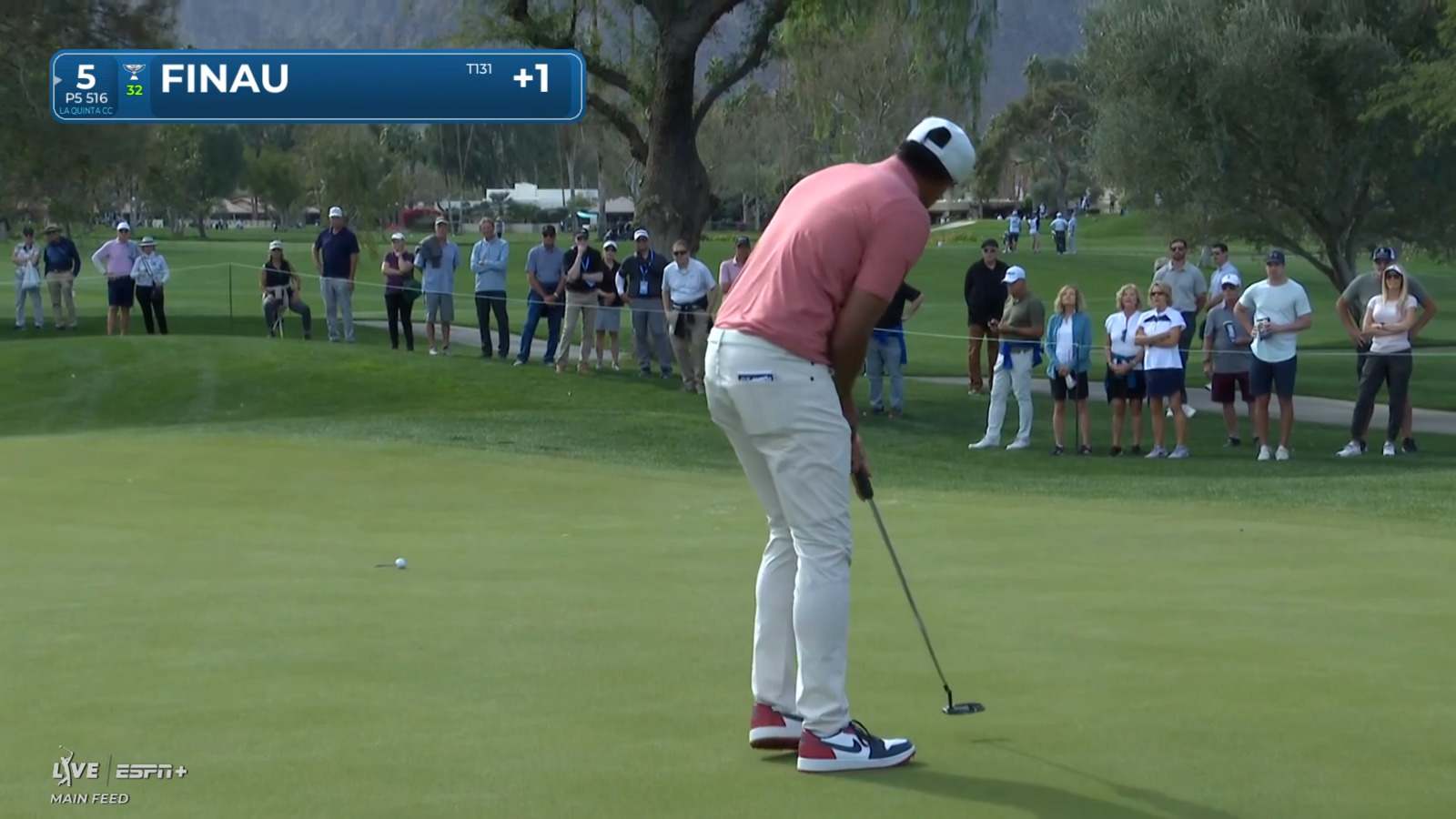 Tony Finau sinks birdie putt at The American Express