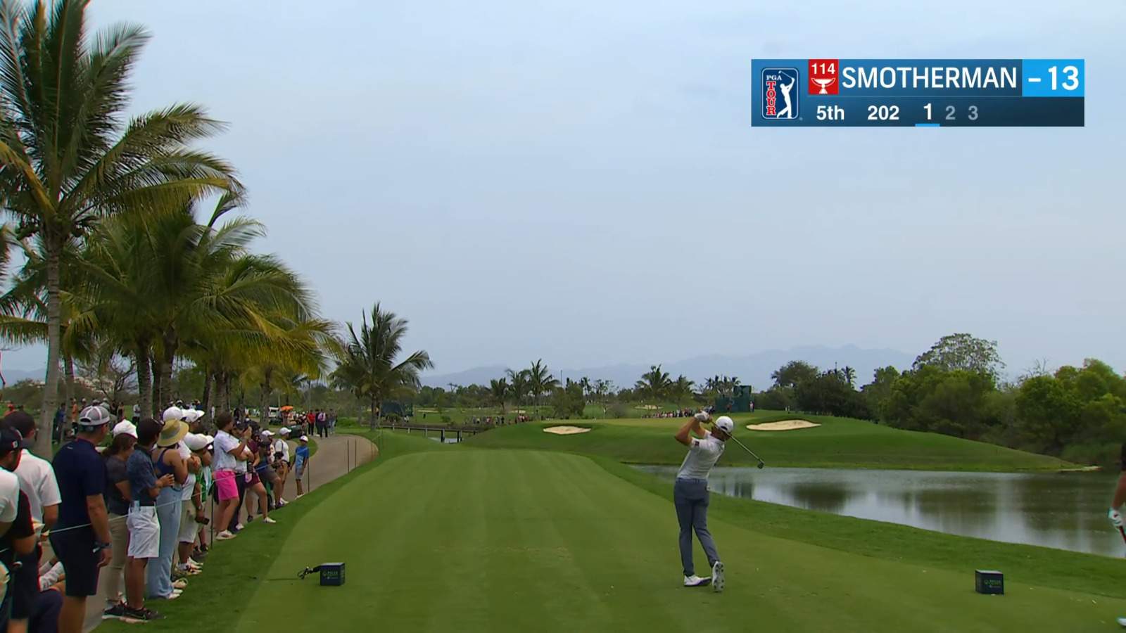 Austin Smotherman dials in tee shot to set up birdie at Mexico Open