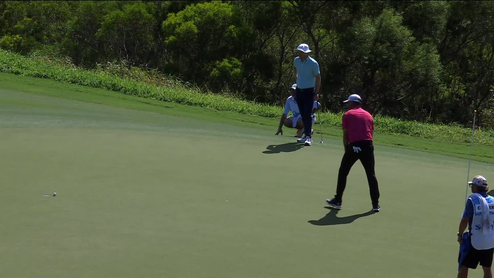 Corey Conners walks in birdie putt at The Sentry