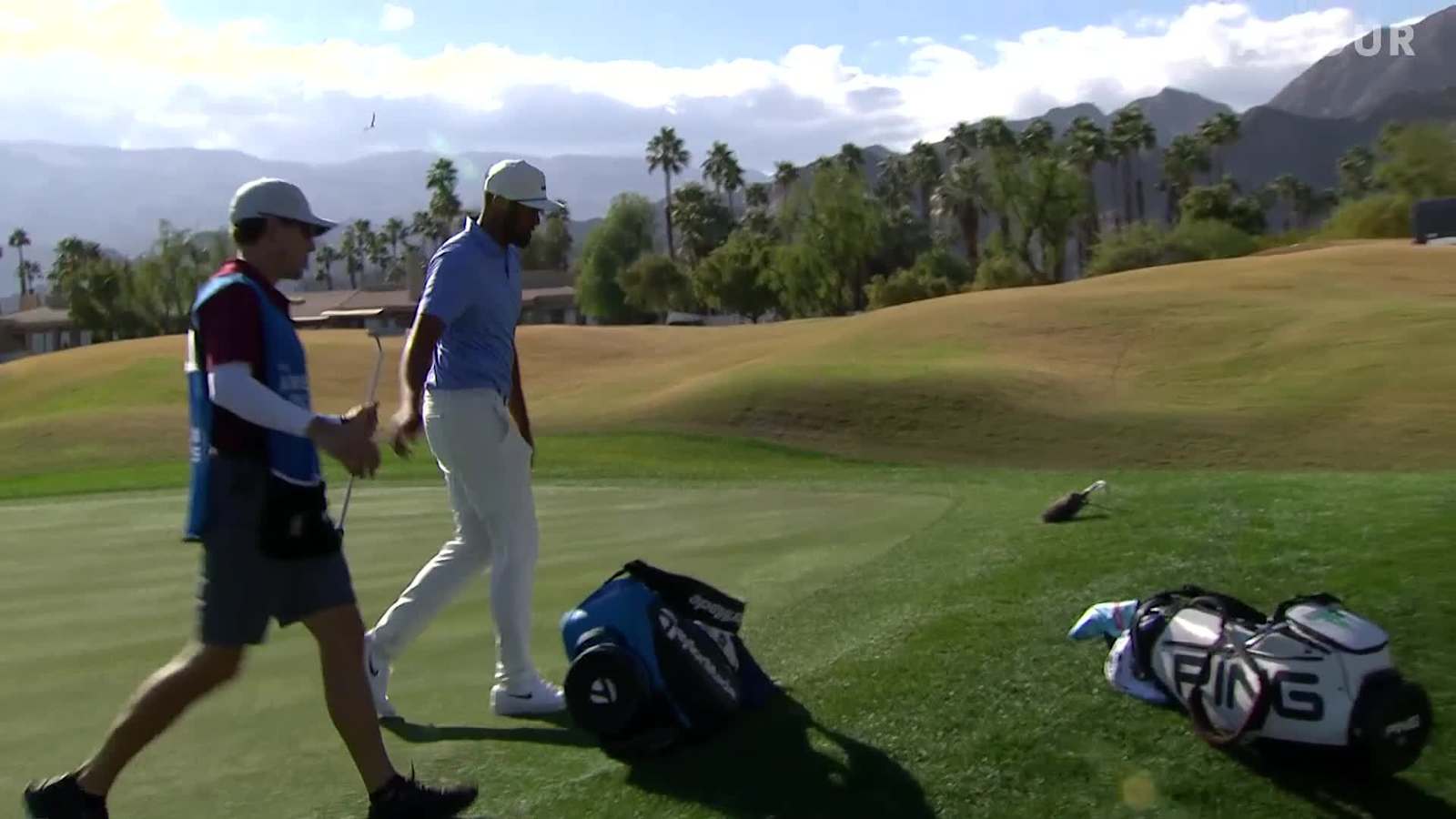 Tony Finau approaches from bunker, birdies at The American Express