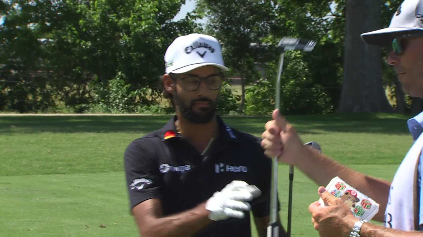 Akshay Bhatia makes birdie on No. 12 at Charles Schwab