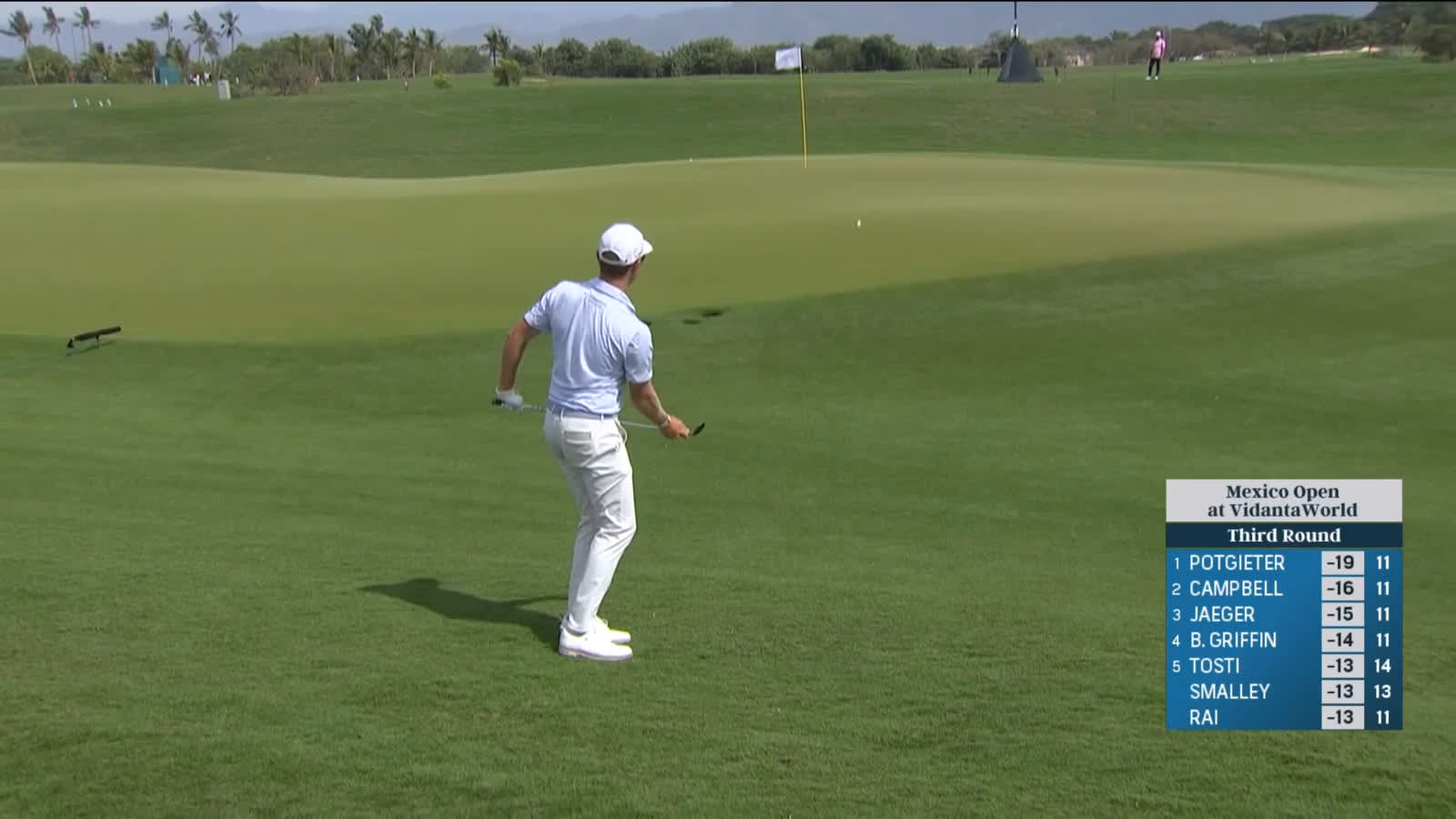 Ben Griffin gets up-and-down for birdie at Mexico Open
