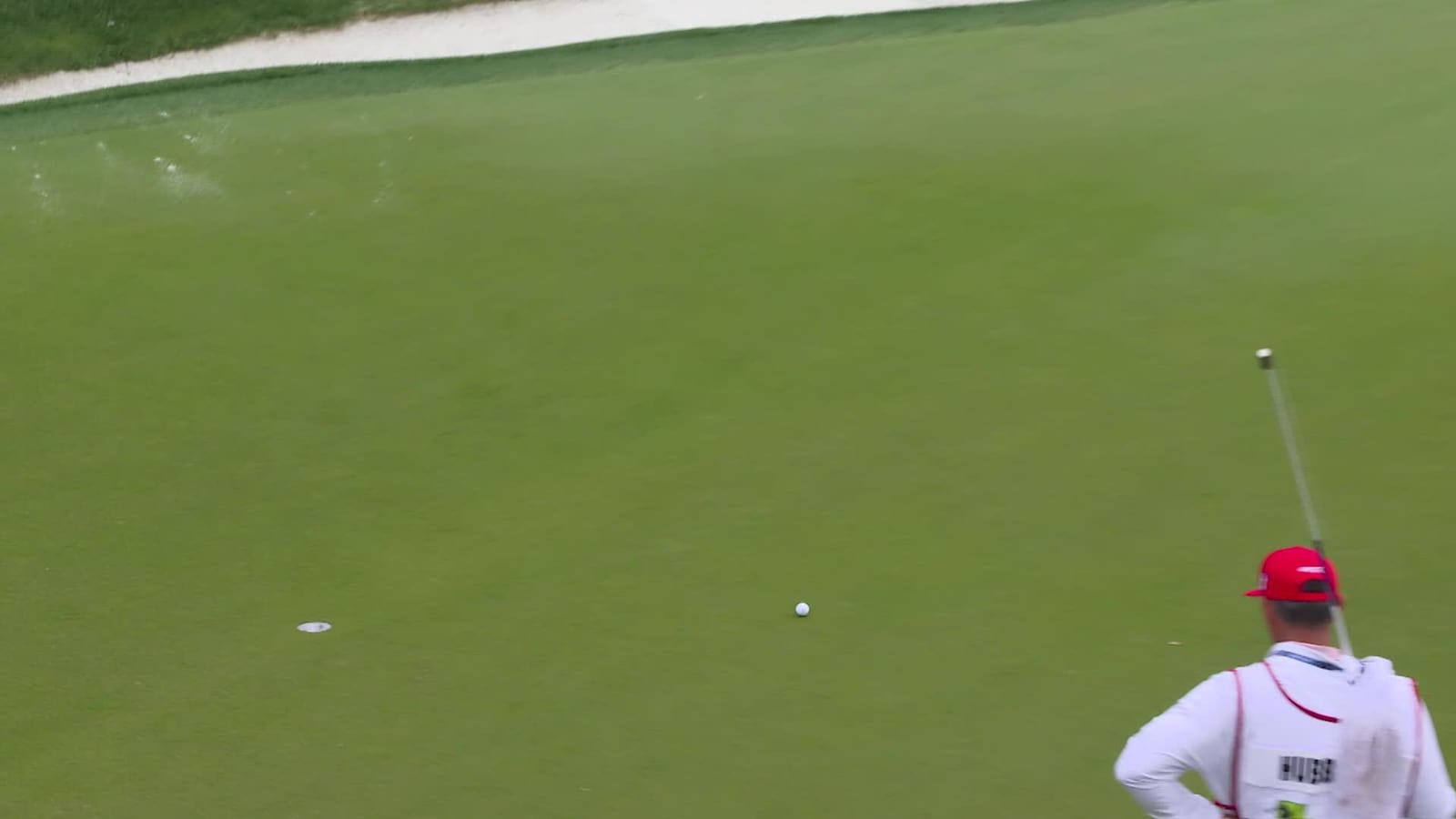 Chan Kim makes an 18-foot birdie putt at Houston Open