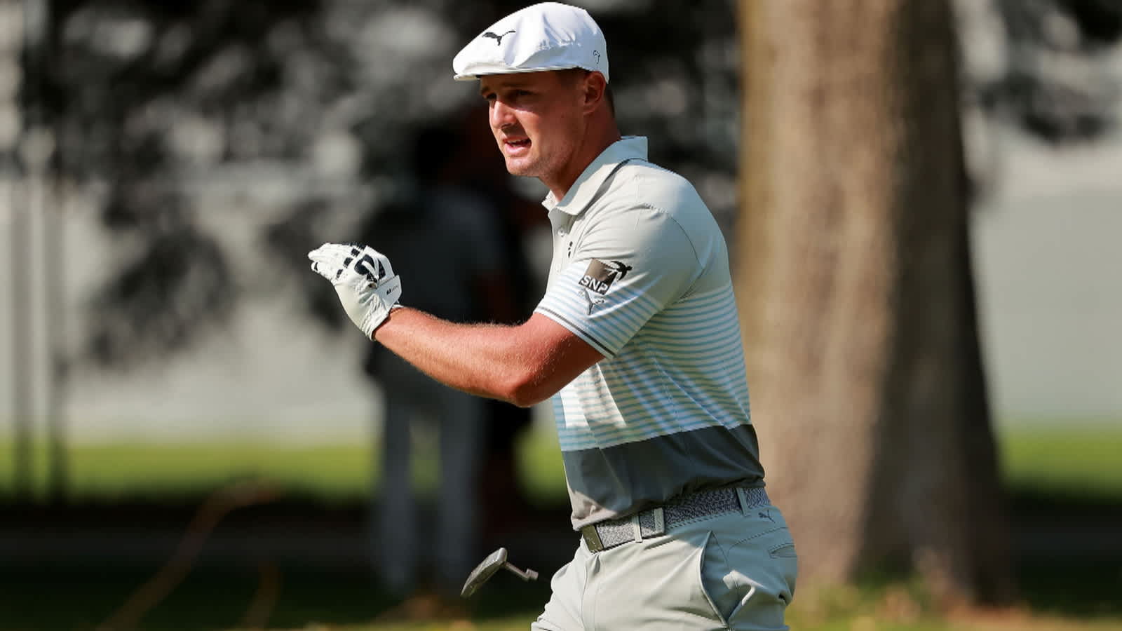 Bryson DeChambeau takes 36-hole lead at WGC-Mexico