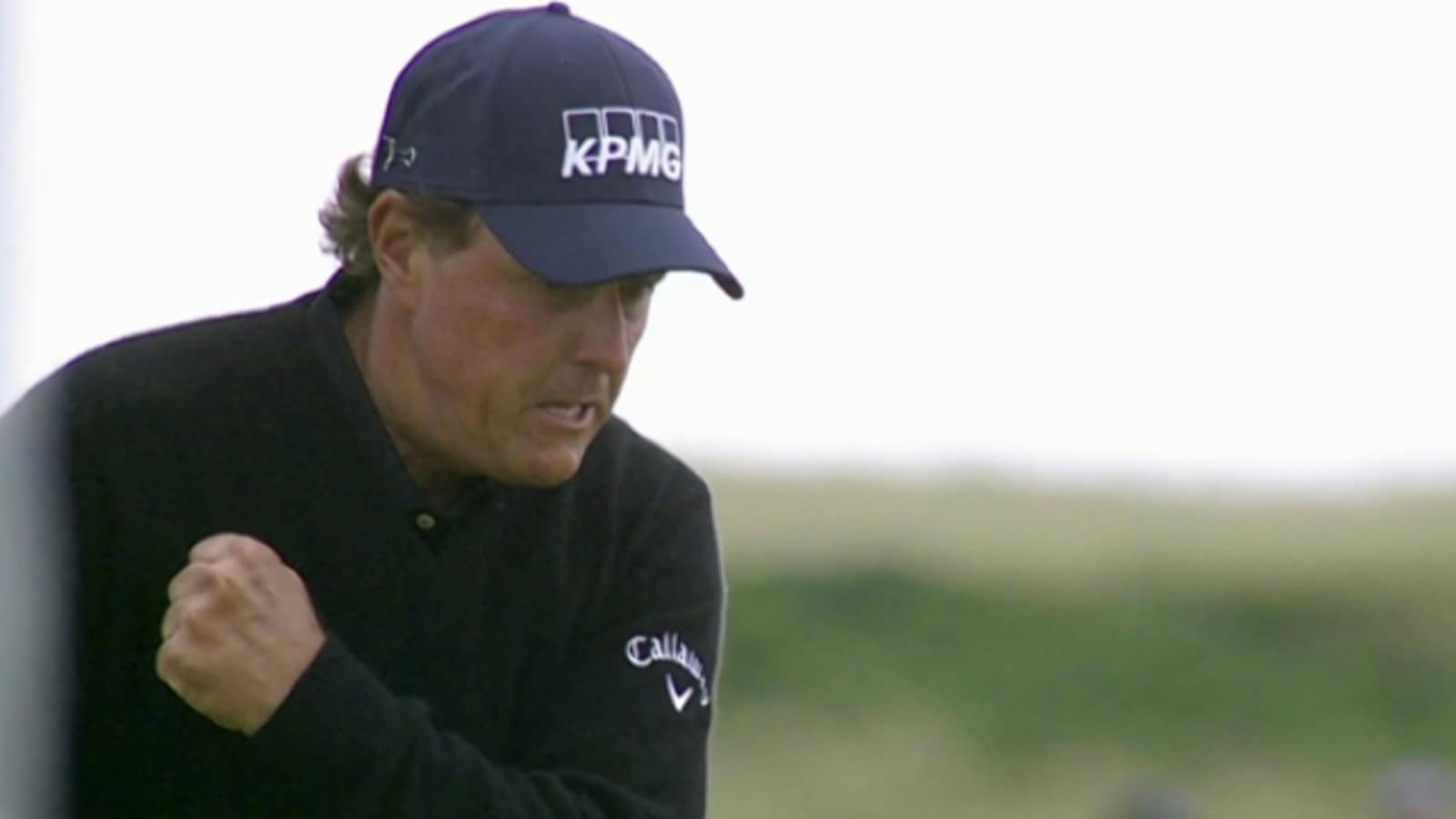 Phil Mickelson's huge birdie putt on No. 13 at The Open